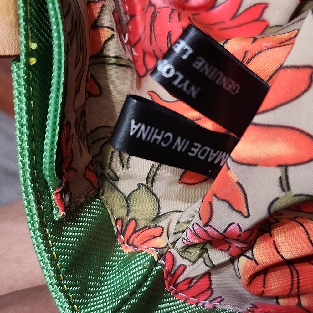 Sharif Studio Green Nylon & Leather Trim Handbag w/Pouch & Purse Charm Rare Euc! - Picture 12 of 15